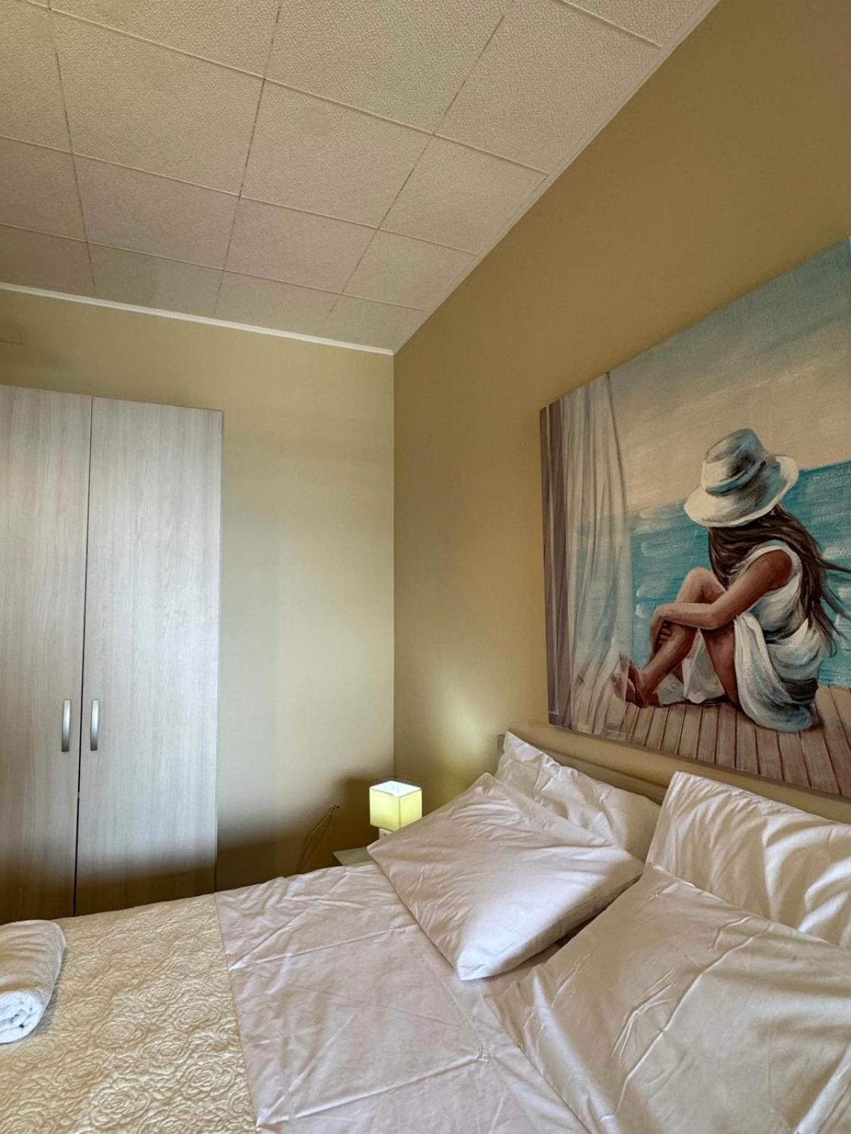 Case Vacanze Di Isabella Stoia Giardini Naxos Bagian luar foto